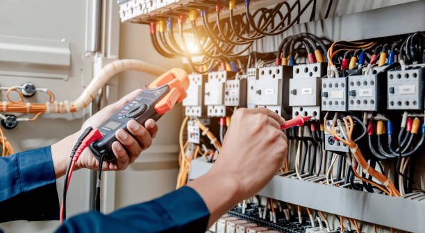 Best Licensed Electrician  in Westview, FL